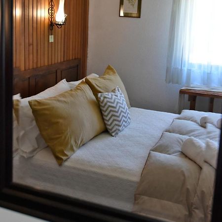 Hosteria Cerro Nevado San Martín de los Andes Eksteriør billede